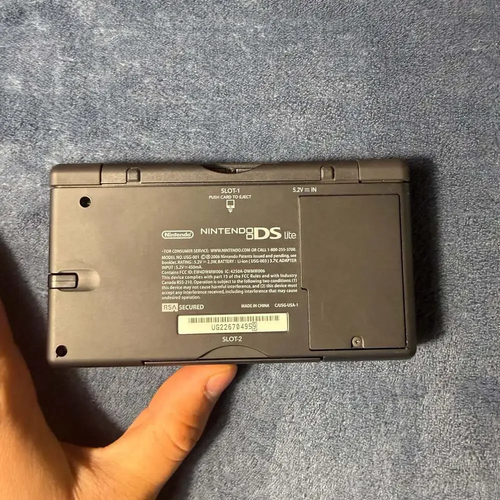 Nintendo DS Lite CRIMSON RED/BLACK Handheld Video Game Console System NEW